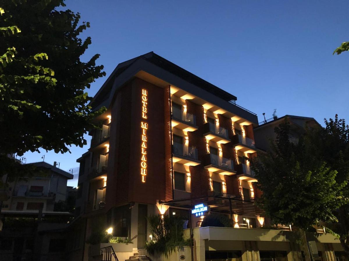 Hotel Miralaghi เคียนเชียโนแตร์เม ภายนอก รูปภาพ